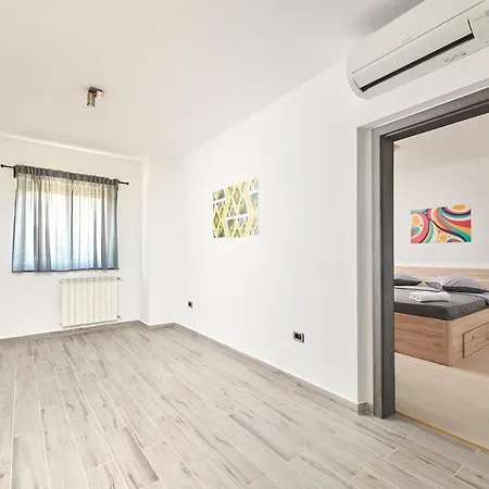 Sunset Apartment